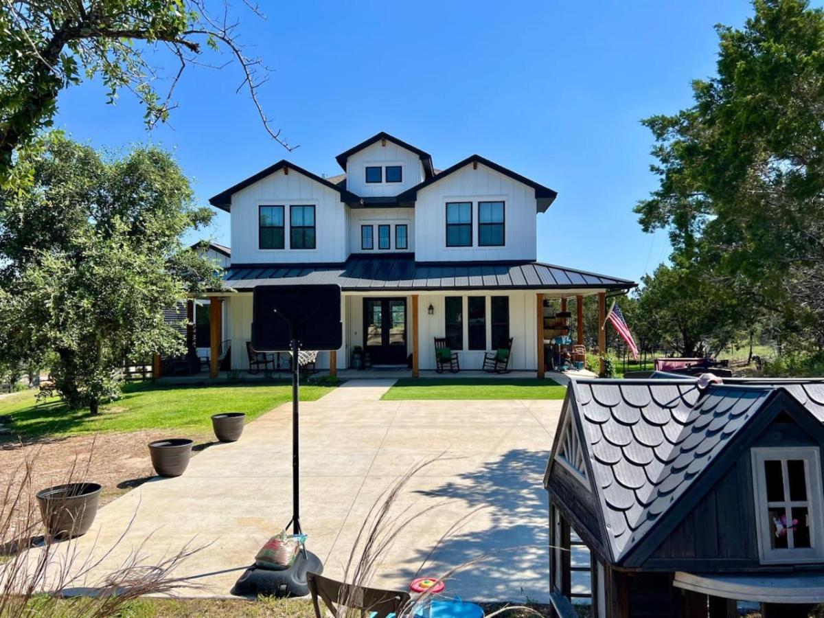 Rocking A Good Life Villa Spicewood Exterior photo